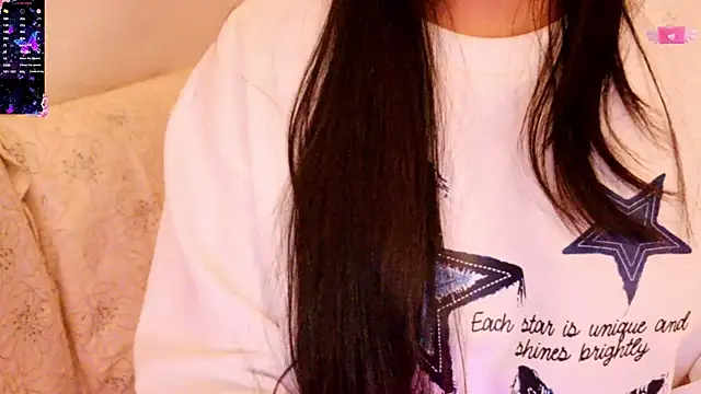 Hannah_9's cam snapshot