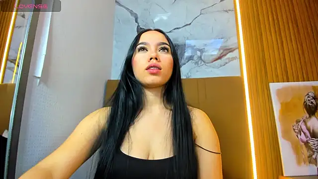 MOLLYSPENCER1's cam snapshot