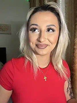 Kylie_One's cam snapshot