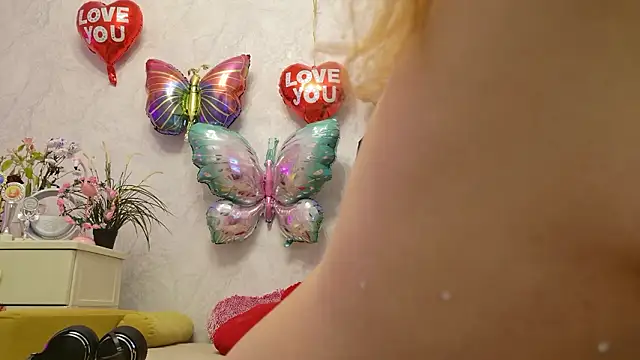 SimaGoldy's cam snapshot