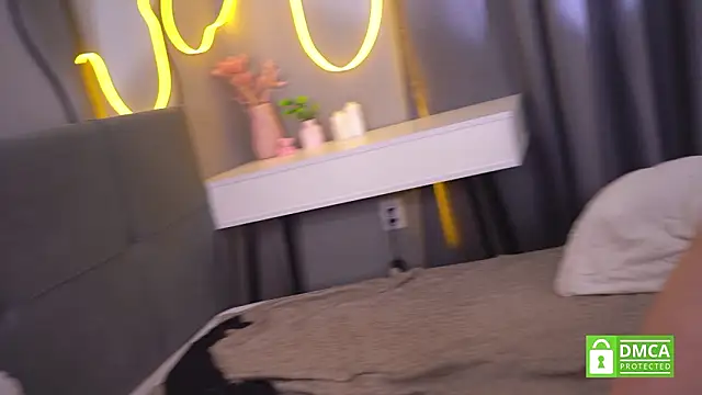 Wild_Wonders live sex cam