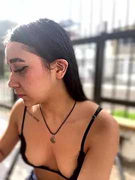 AshleyPinkk_'s cam snapshot