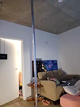 VirginDaisy's cam snapshot