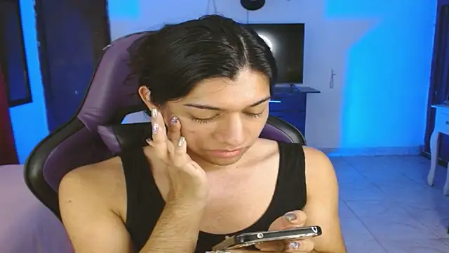 Alanni_parker live sex cam