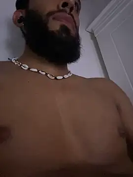 Zyan_Moratto live sex cam