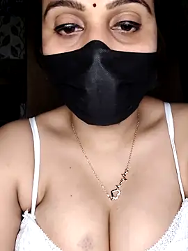 Horny_Shalu live sex cam