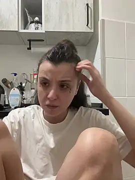 bunnythetailor's cam snapshot