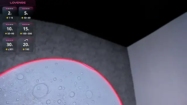 ReinaChloe live sex cam