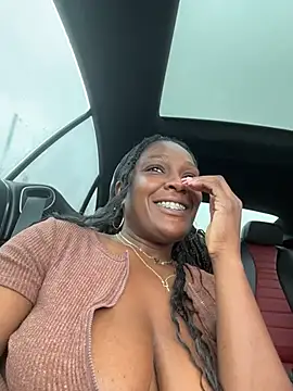 TilaTotti live sex cam