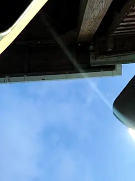 LucyNatural live sex cam