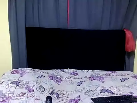 TallHornyTrans live sex cam