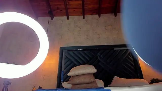 Marttina_Ruiz's cam snapshot