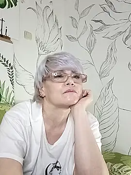 Catty_Lady's cam snapshot