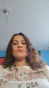 lindasyt live sex cam