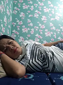 sluttyangel20's cam snapshot