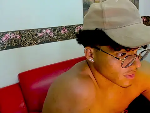 joe_moore_'s cam snapshot