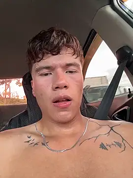 Logan_smith1 live sex cam