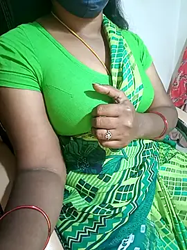 Tamil-hotwife's cam snapshot