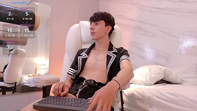 mathias_saenz's cam snapshot