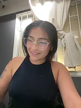 Alyha_Cortes's cam snapshot