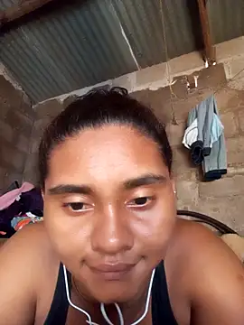 Lucy-Ferr's cam snapshot