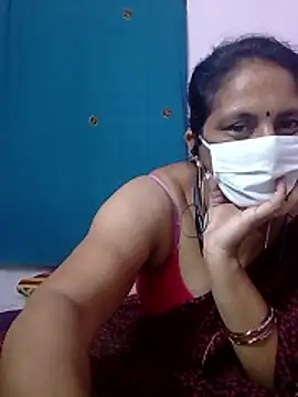 telugutrisha's cam snapshot