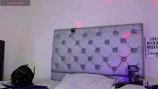 Melanivelvet's cam snapshot