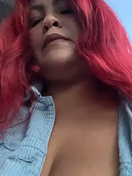 lia_moon77 live sex cam