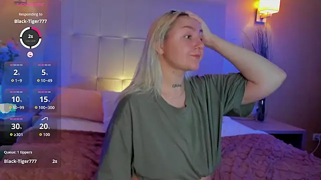 Debbie_Taylor's cam snapshot