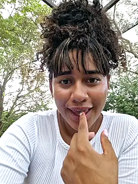 _kimberlly's cam snapshot