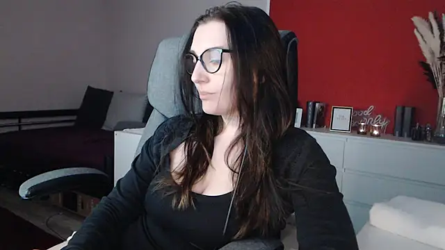 Alina_Lamour's cam snapshot