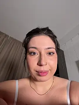 KimArts's cam snapshot