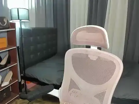 Seductive_Margaux live sex cam