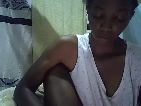 ElianeHot's cam snapshot