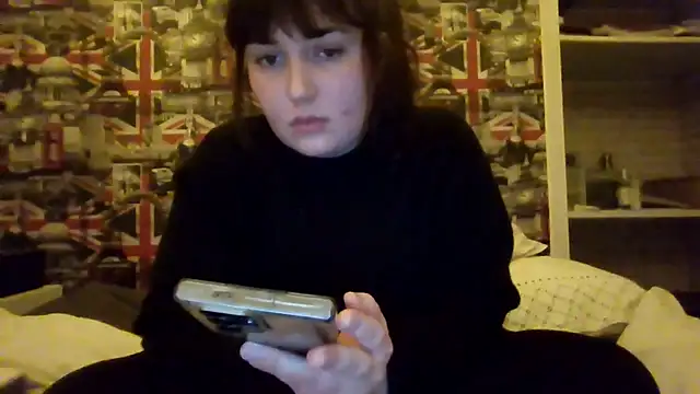 Lynylou's cam snapshot