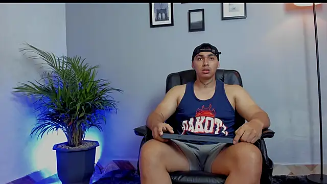 ronnie_crafored's cam snapshot