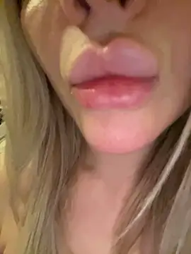 Gretadoll's cam snapshot