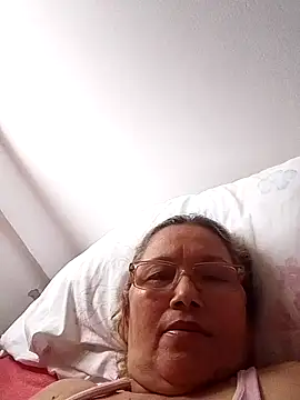 Cessi50 live sex cam