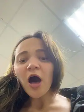 TheYourL live sex cam