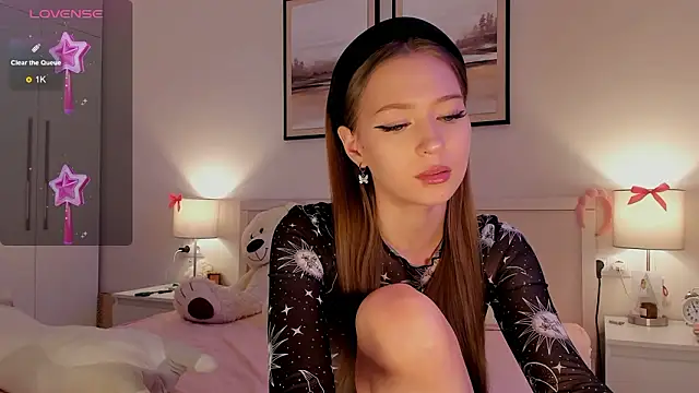 diana_nier's cam snapshot