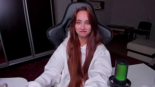 SilverDream's cam snapshot