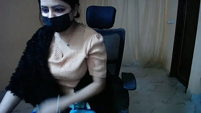 NAUGHTY_Niya live sex cam