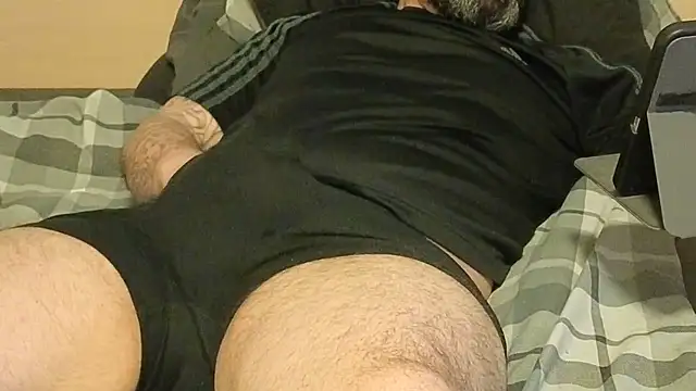 Dan8736 live sex cam