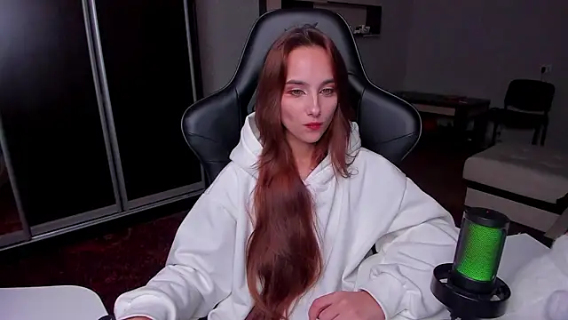 SilverDream's cam snapshot