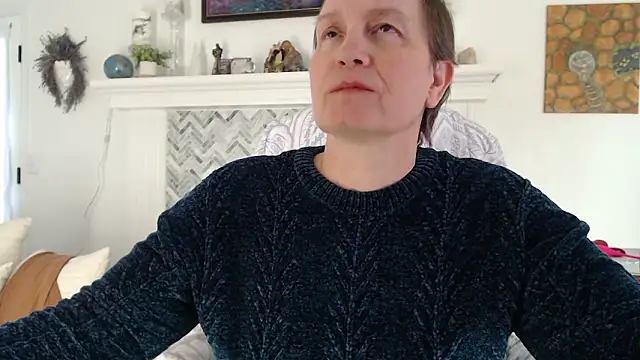 AuroraWillows's cam snapshot