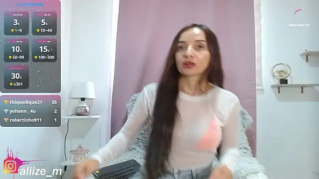 aliicee_m's cam snapshot