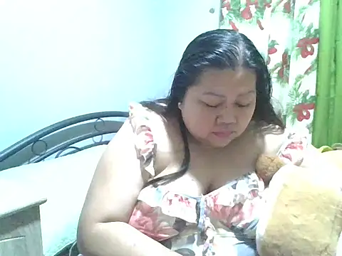 SimpleAsianBBW4y0u's cam snapshot