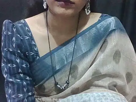 Thilothama_Vaishu's cam snapshot