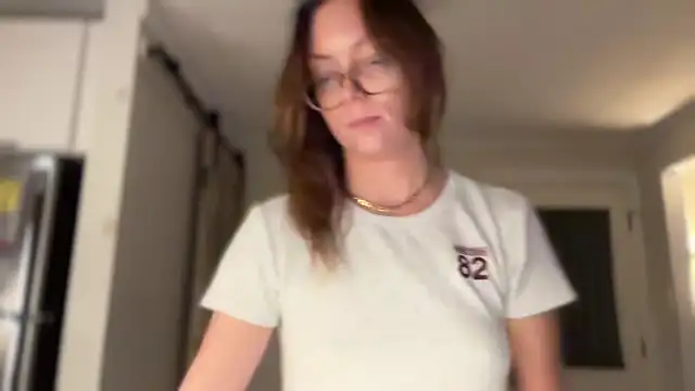 SpaceCowWhore's cam snapshot