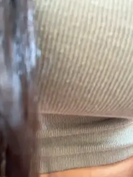 ReggieG's cam snapshot